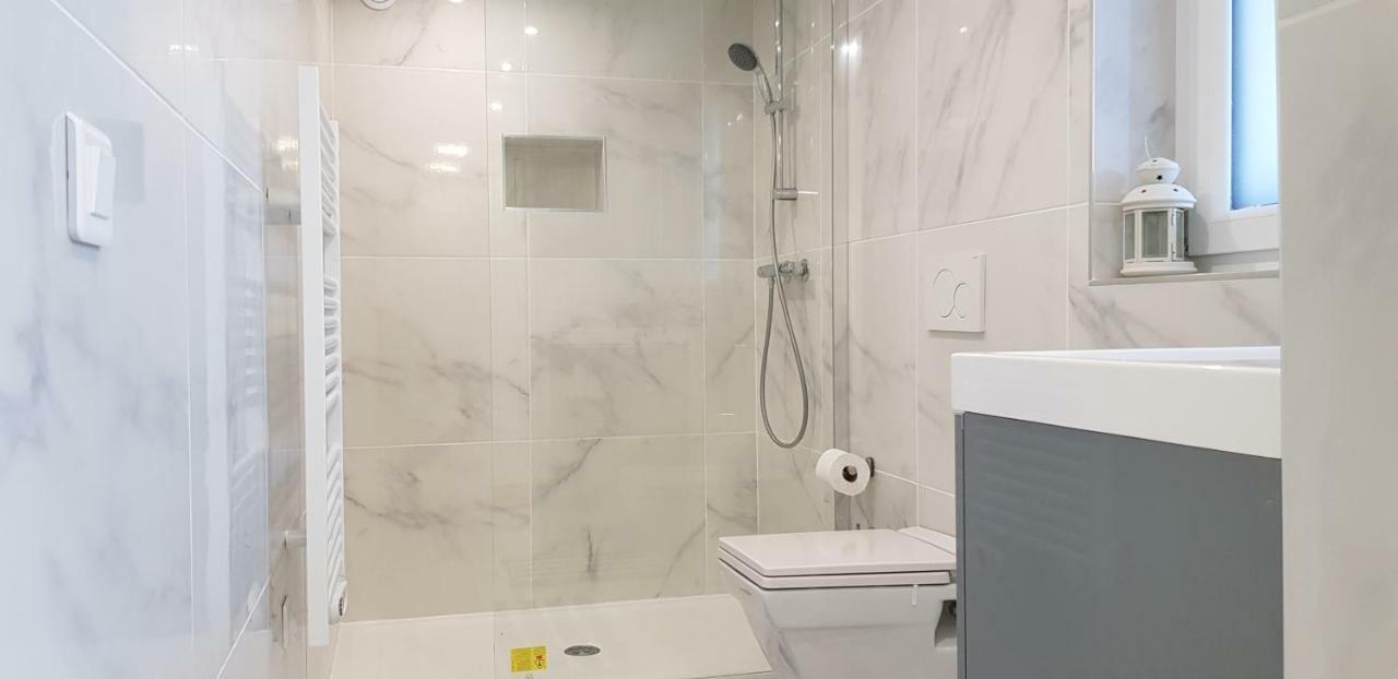 100M2 2 Chambres 8 Personnes - Grand Parking Et Terrasse Privee - Proche Cdg-Parc Expositions-Paris-Asterix-Disney วิลล์แป็ง ภายนอก รูปภาพ